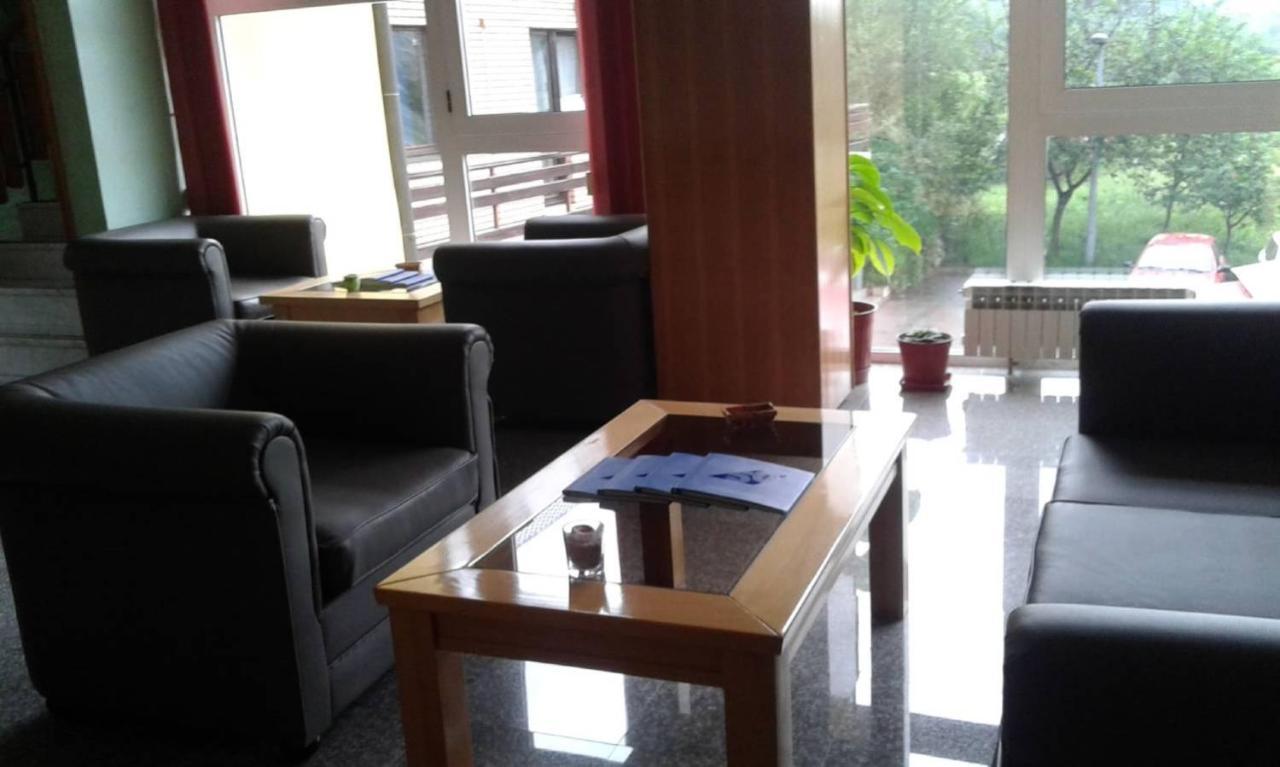 Hotel Imzit Dobrinja Сараєво Екстер'єр фото